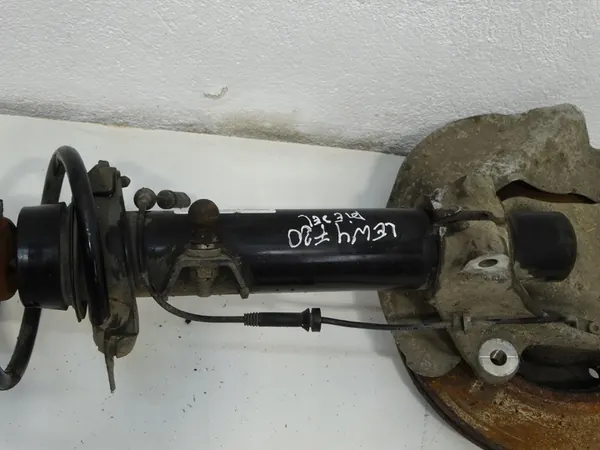 Snodo ammortizzatore anteriore destro BMW F20 F21 Diesel image 6