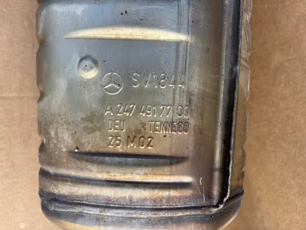 Mercedes-Benz Katalysaattori OEM A2474915100 2.5L image 3