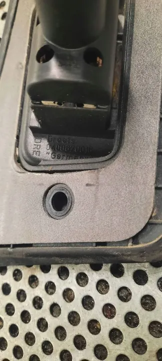 Oven Lukko OEM 0400670016 Volkswagen T5:lle image 3