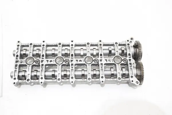 BMW Engine Cylinder Head B47D20B B47B B47D XD5O image 8