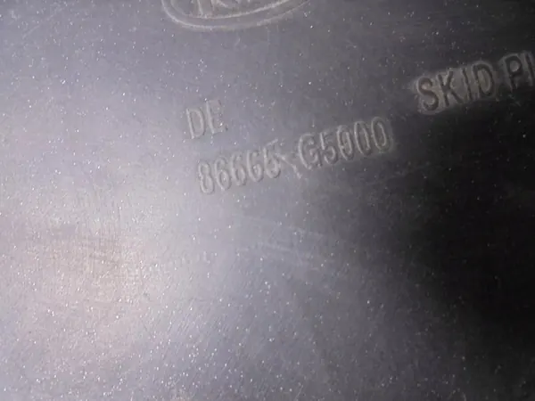 Bakre stötfångarlist 86665-G5000 Niro I 1.6 GDI image 6