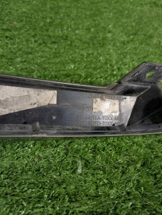 Chromleiste Rechter Scheinwerfer Honda Civic X OEM CSC27742 image 3