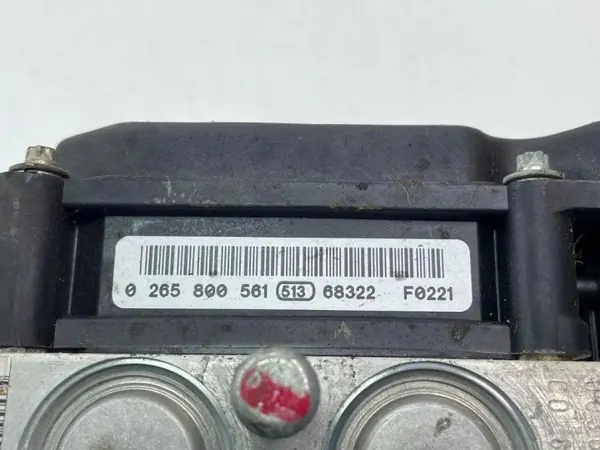 Pompe ABS OEM 0265800561 pour Kia Sorento I JC image 4