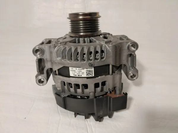 AUDI A4 B9 Generaattori 06L903024C image 5