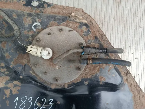 Brandstoftank OEM ZBIORNIK PALIWA Galant VIII 2.0 Benzine image 5