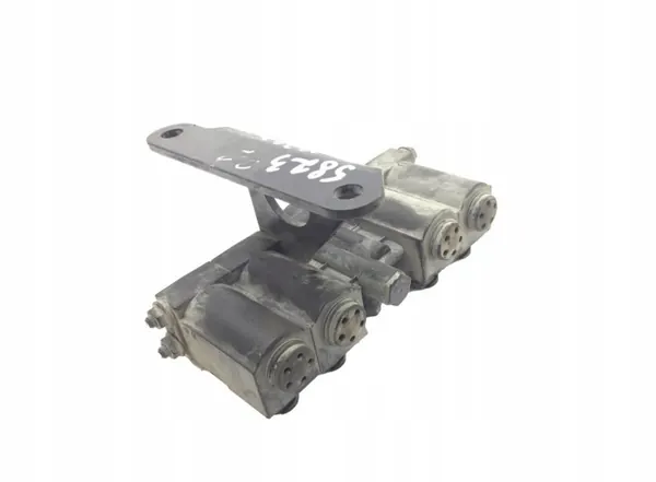 Régulateur de pression d'air MAN OEM 81.98183-6435 image 5