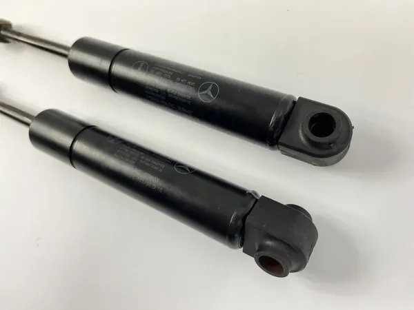 Bakluckens lyftstöd för Mercedes W124 Kombi image 4