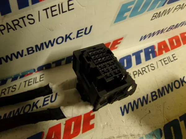 BMW Tändspole OEM 8654410 för G05 G06 G07 40iX image 4