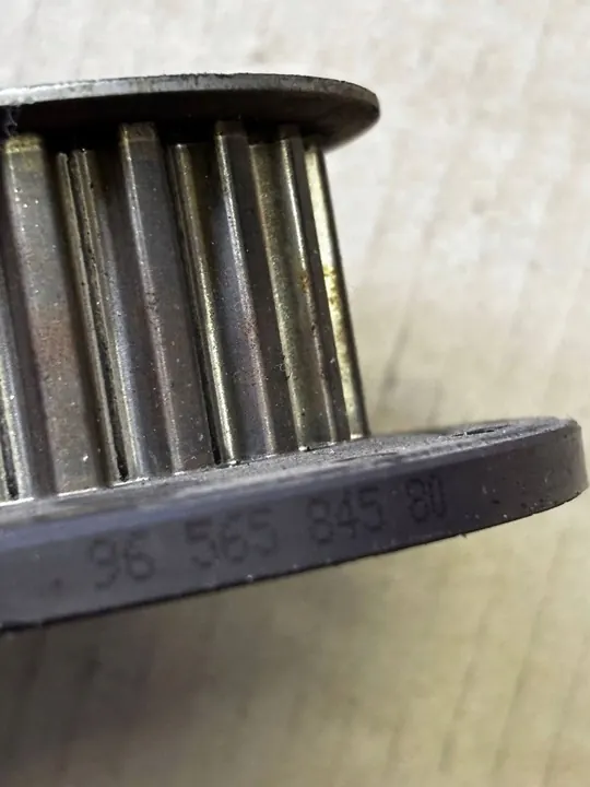 Polia do virabrequim CITROËN C4 GRAND PICASSO I 9656584580 image 2