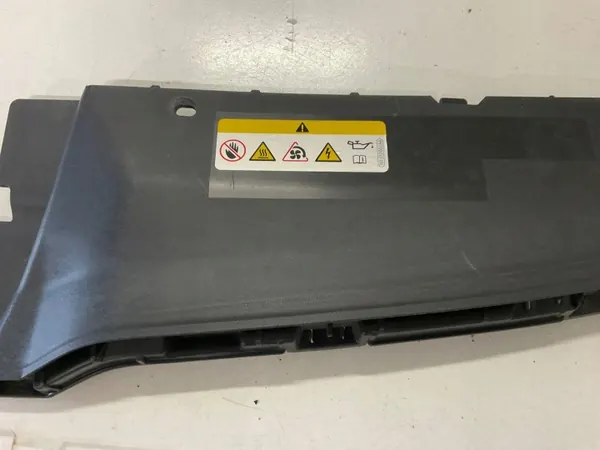 Gurtabdeckung OEM 57A853343 für Skoda Karoq vor Facelift image 8