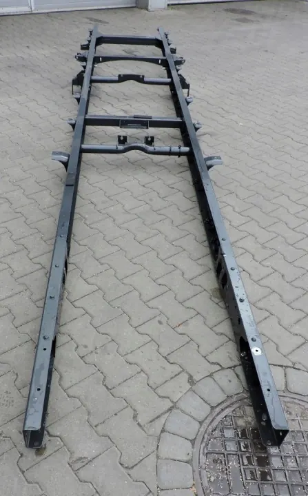 Rahmen Iveco Daily 35S 2014-, Radstand 3520mm image 4