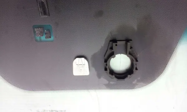 Pare-brise avant Kia Cee'd OEM 4442AGNBLHMPV6T - Utilisé image 5