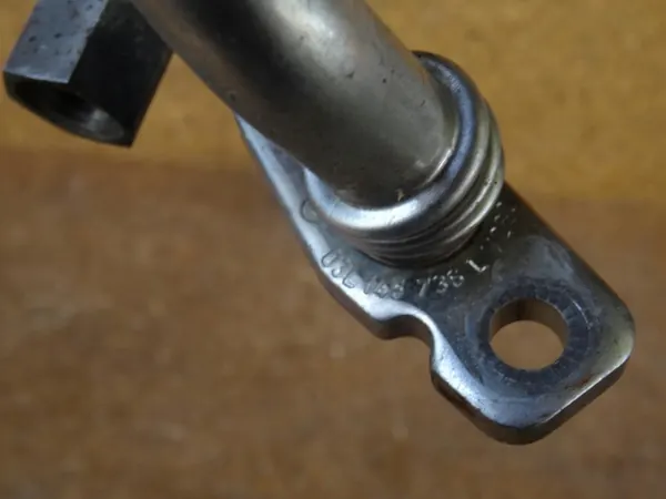 A3 8P TT 8J GOLF VI TDI Tubo de Óleo Turbo 03L145535D image 4