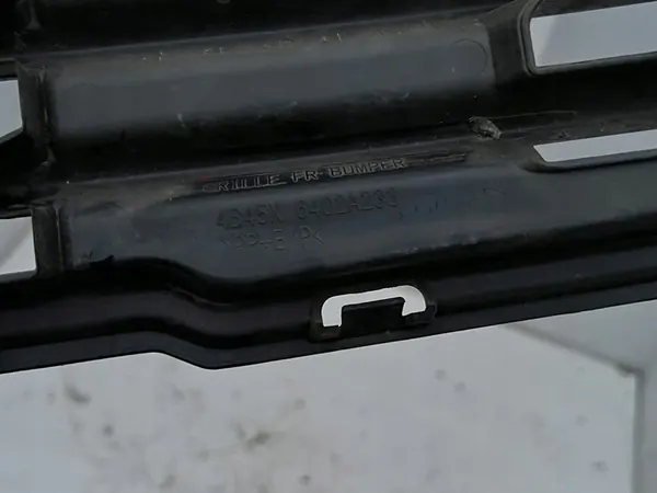 Griglia paraurti anteriore Mitsubishi Outlander III image 7