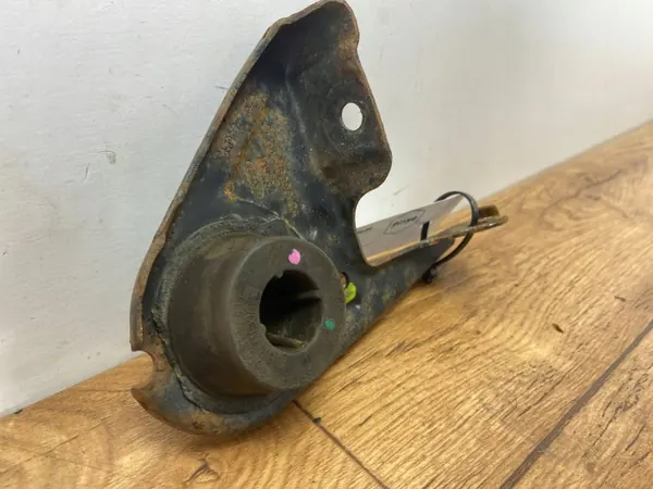 Uitlaatophanging OEM JR335G298 voor Ford Mustang VII image 5