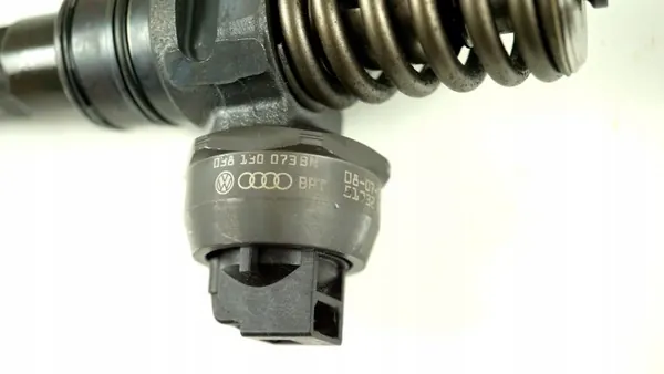 Pompe à injection OEM 038130073BN pour VW 1.4/1.9 TDI image 3