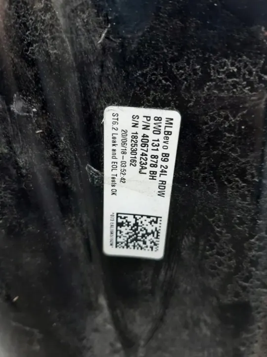 AdBlue-tank Audi A4 A5 B9 OEM 8W0131878BH image 3
