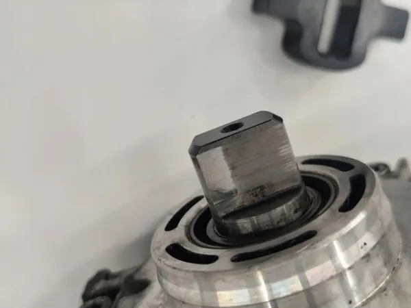 Bomba de inyección OEM 9658193980 para Peugeot image 4
