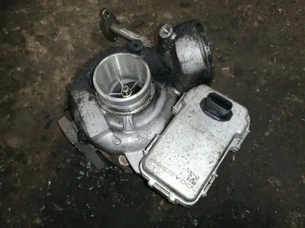 Turbo OEM A6519060200 para Mercedes-Benz E W212 image 4