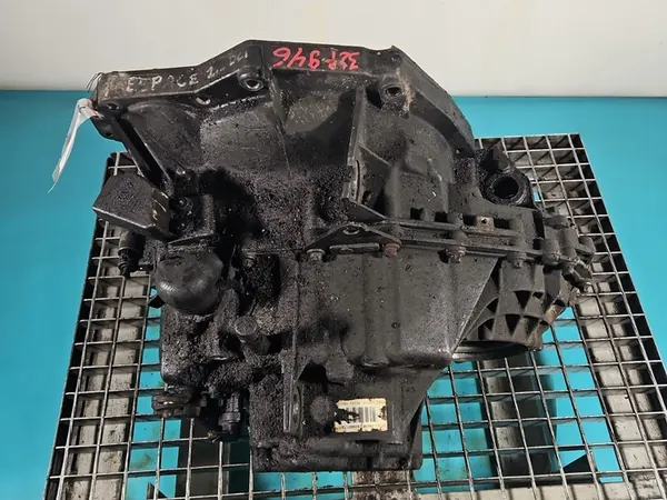 Manuaalivaihteisto PKCM 8200017300 Renault Espace III image 7