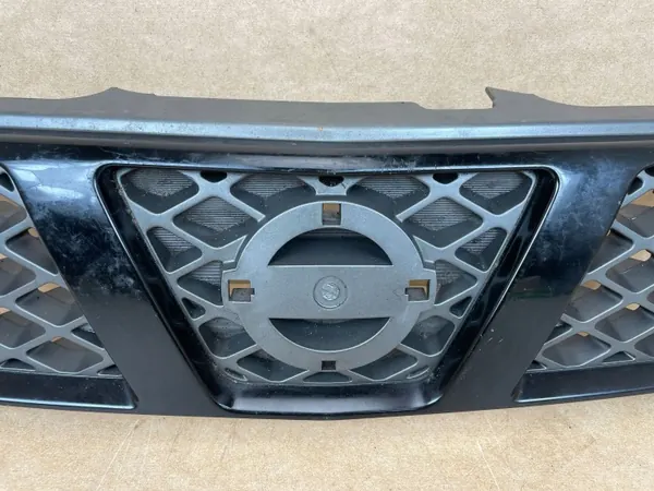 OEM 62310EQ303 framstötskåpsgallret för Nissan X-Trail image 3