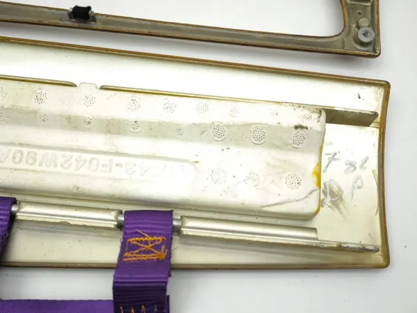 Handschoenenvakframe Jaguar X-Type 2004 OEM 1X43F045H30AJ image 9