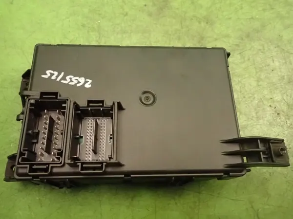 Módulo de controlo Opel OEM 13424260 28372268 Usado image 3
