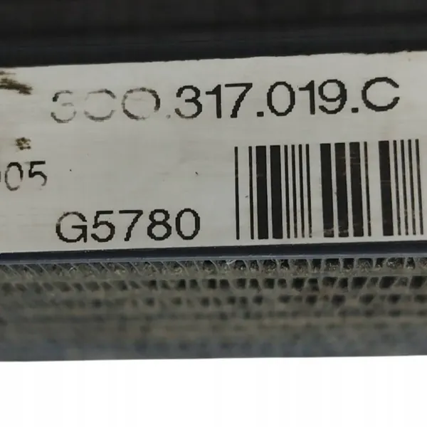 2007 Volkswagen PASSAT B6 Radiador de óleo 3C0317019C image 9