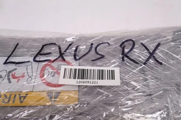 Lexus RX IV Palas de Sol OEM 1206091221 - Usado image 7