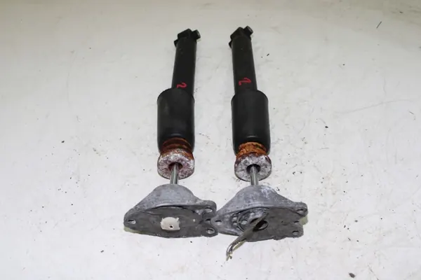 OEM 6791586 Takaiskunvaimennin Pari BMW F30/F20 image 3