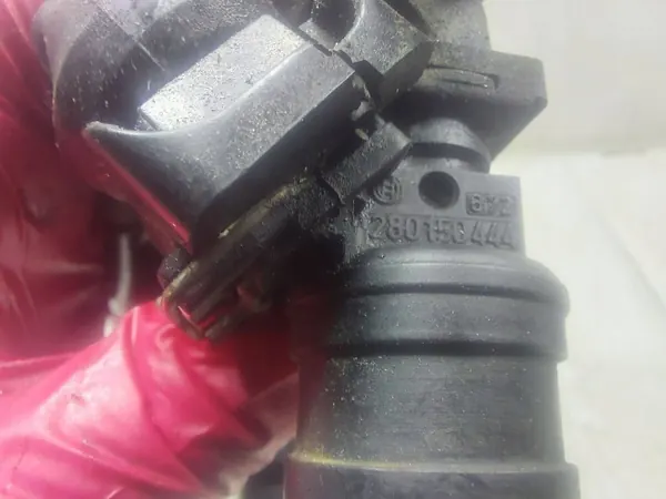 OEM 0280150444KASACJ Rail d'injecteur pour Audi A4 B5 image 5