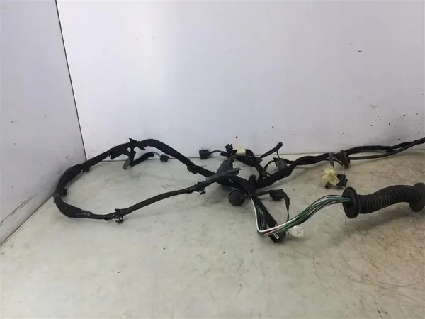 OEM 240516387R Heckklappen-Kabelbaum - Renault Megane IV image 3