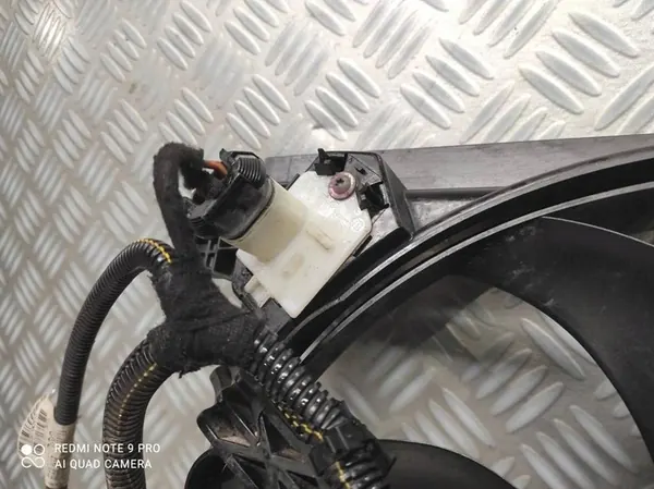 KYLARFLÄKT OPEL CORSA D 06-14 13249564 image 4