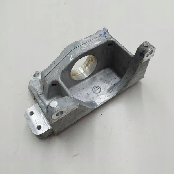 Antriebswellenlagerhalter OEM 201115B104 - Gebraucht image 2