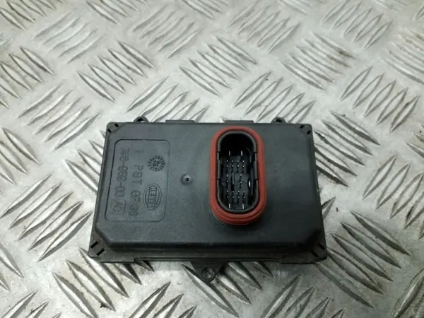 Parte Audi A4 S4 B8 8K image 3