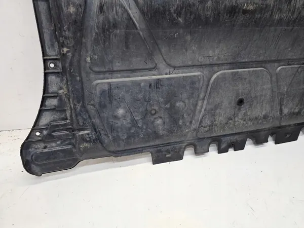 Moottorin alasuojus OEM 5Q0825236 Audi A3 8V:lle image 3