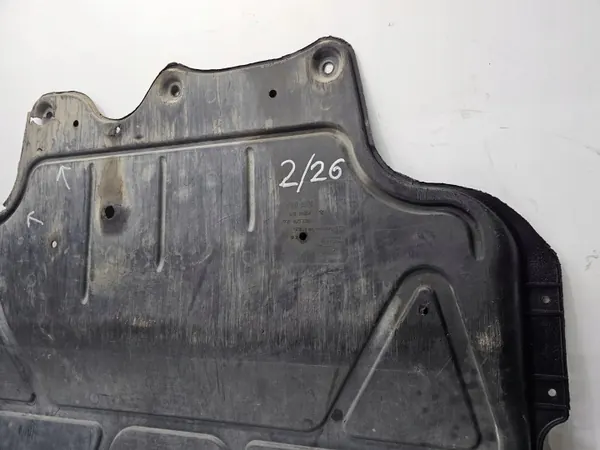 Moottorin alasuojus OEM 5Q0825236 Audi A3 8V:lle image 6