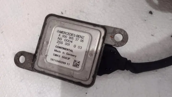 Mercedes CLS W218 C218 3.0 CDI Katalysator OEM image 4