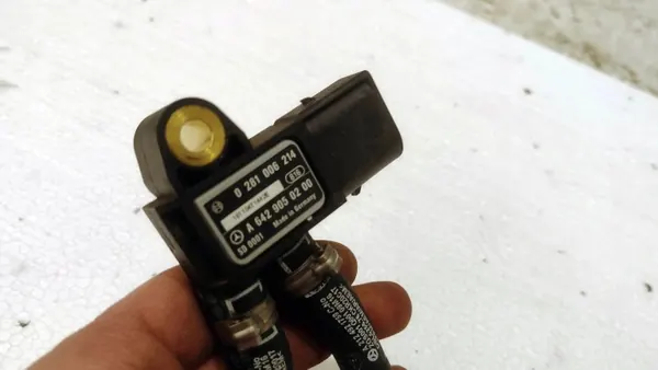 Mercedes CLS W218 C218 3.0 CDI Katalysator OEM image 5