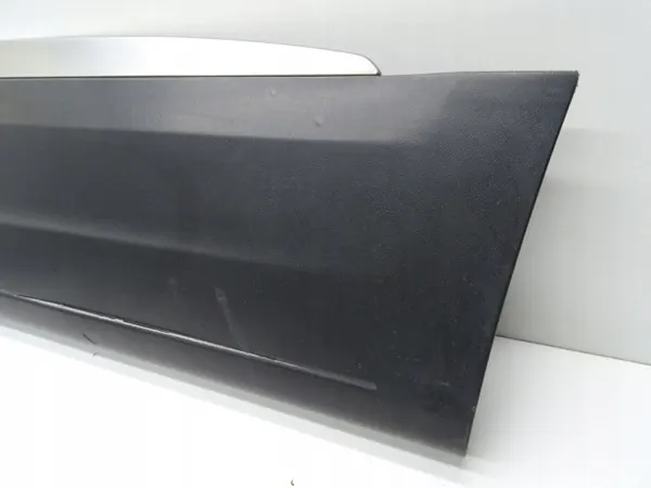OEM 5N0854949E Vasen Takaoven Lista VW Tiguan I:lle image 7
