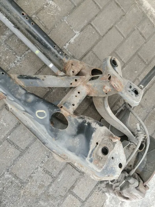Mazda 5 CW CR CR 3 BL Bakaxelbalk image 3