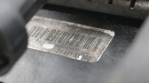 Radiador de agua Nissan Note E11 21481AX800 image 4