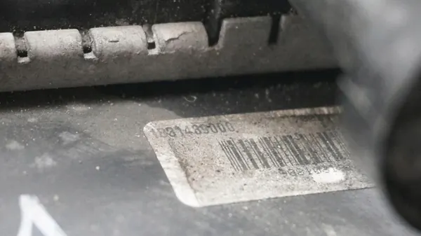 Radiador de agua Nissan Note E11 21481AX800 image 5