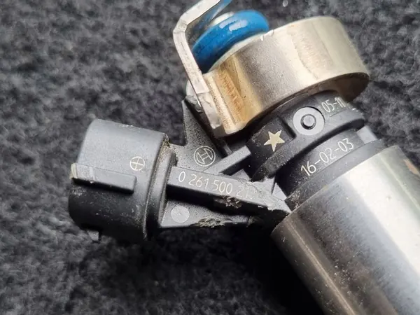 Kompletta injektorer Nissan X-Trail T32 2016 0261500210 image 4