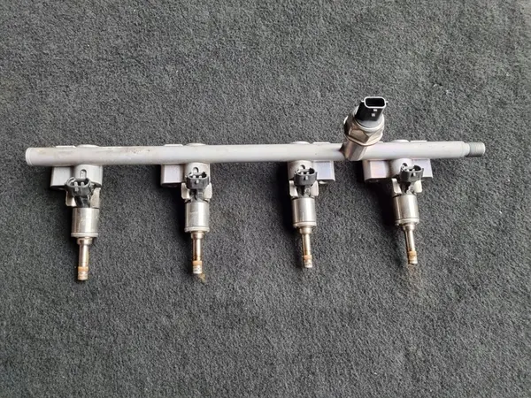 Kompletta injektorer Nissan X-Trail T32 2016 0261500210 image 6