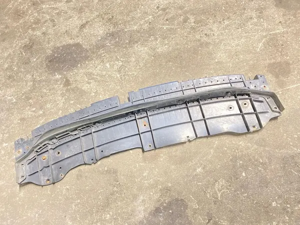 Capa de para-choque dianteiro Toyota Aygo AB10 2012 526180H010 image 1