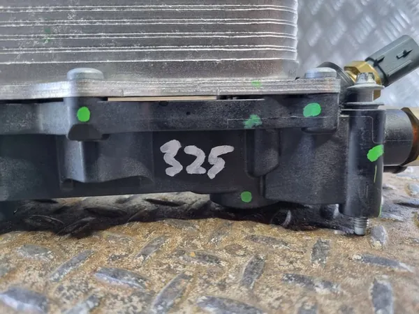 Oljefilterbas Dodge Challenger 68365925AD image 2