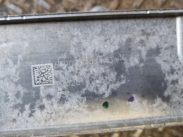 Oljefilterbas Dodge Challenger 68365925AD image 6