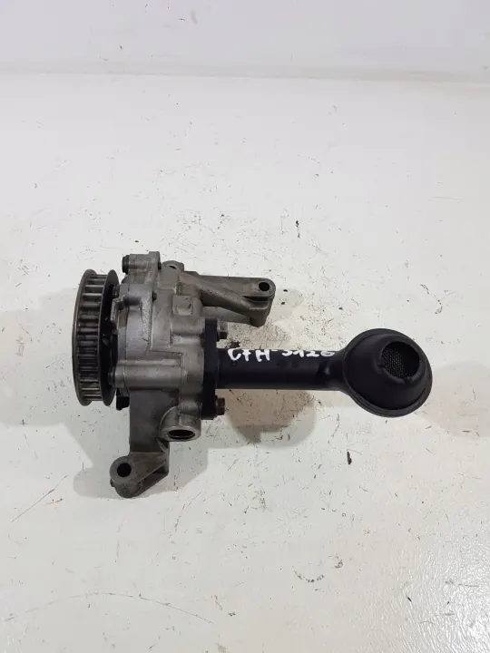 Bomba de óleo usada OEM 03L115105B VW/Audi 2.0 TDI image 2