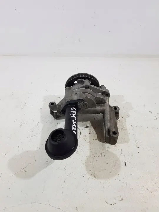 Bomba de óleo usada OEM 03L115105B VW/Audi 2.0 TDI image 4
